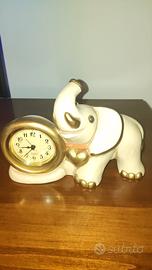 Thun elefante con orologio