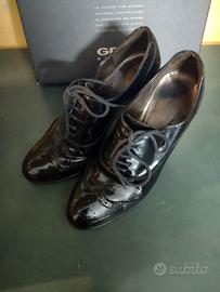 Scarpe stringate donna Nero Giardini tacco pelle