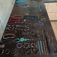 Gioielli di bigiotteria..Stock di 79 articoli 