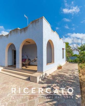 Villetta unifamiliare a Torre Chianca