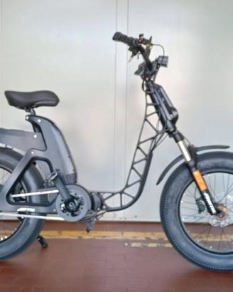 Fantic Issimo Urban 45 ciclomotore usato km zero