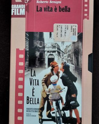 videocassetta La vita è bella Roberto Benigni 