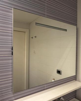 Specchio bagno PuntoTre con luce led integrata