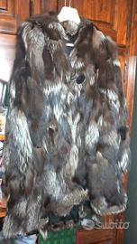 Pelliccia di vera volpe fatta a mano