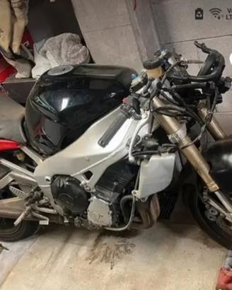 R1 del 2000