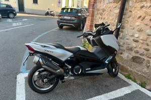 Tmax 530 dx
