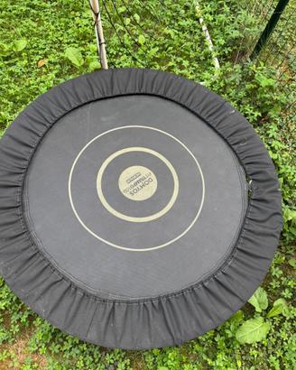 Trampolino elastico
