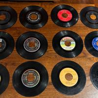 Lotto dischi 45 giri in vinile musica varia