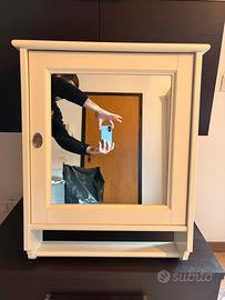 Mobile specchio