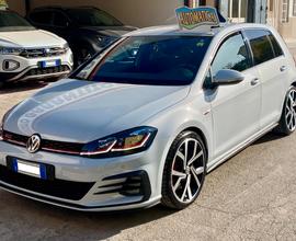 Volkswagen Golf GTI Performance 2.0 245 CV TSI DSG