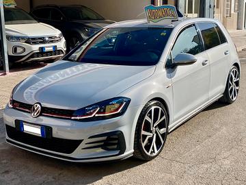 Volkswagen Golf GTI Performance 2.0 245 CV TSI DSG