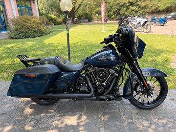 Harley-davidson FLHX Street Glide SPECIAL 114