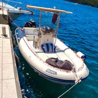 Gommone Beluga 19 con Suzuky DF140