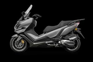 NUOVA Cyclone RT3S - Lo Sport-Touring Definitivo