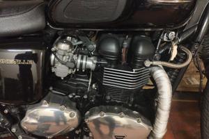 Triumph Bonneville T100