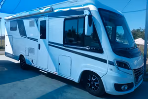 Knaus Integrale SKY 1