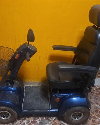 Scooter elettrico per disabili