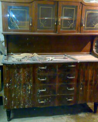 Credenza