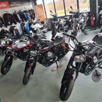 Moto Guzzi V7 - 2024