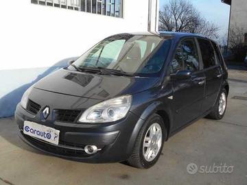 Renault Scenic 1.9 dCi/130CV Speciale Dynamique