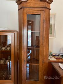 MOBILE ANGOLIERA CON VETRINA IN ARTE POVERA