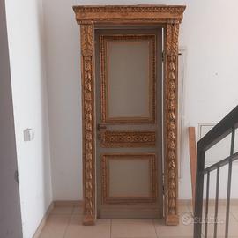 portale antico intagliato e dorato
