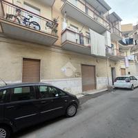 NEGOZIO A BARLETTA