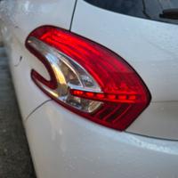 Stop fanale posteriore led sinistro peugeot 208