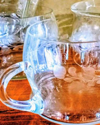 Tazze  punch in vetro soffiato inciso ca 40's