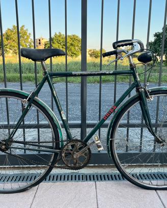 Bicicletta vintage da restaurare
