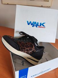 sneakers walk Melluso