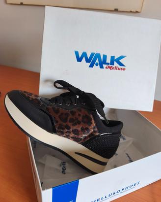 sneakers walk Melluso
