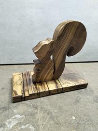 animaletto porta telefonini in legno di ulivo 