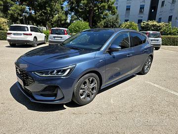 Ford Focus St-Line 1.0 EcoBoost Hybrid 2023