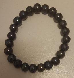 Bracciale con perle nere