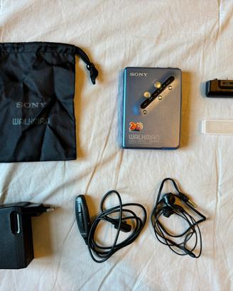 Sony Walkman WM-EX672