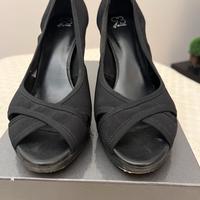 Scarpe con tacco alto , nere