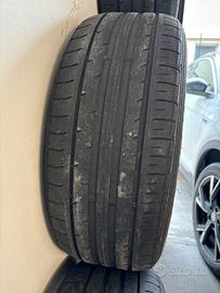 Gomme estive 215/50/18