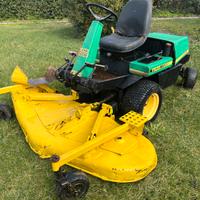 Trattorino tagliaerba John deer