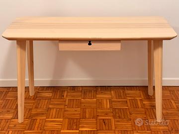 Scrivania Ikea LISABO
