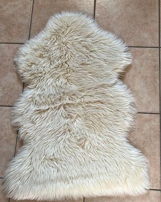 PELLE SINTETICA MAI USATA