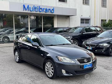 Lexus IS 220d 2.2 16V Luxury