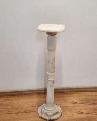 Splendida colonna decorativa realizzata interament