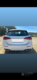 Mercedes-Benz Classe A A180 Premium AMG – 2021