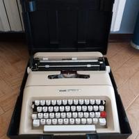 Macchina per scrivere Olivetti lettera 35