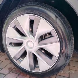 pneumatici pirelli
