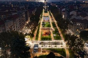 Pratico open-space in zona Argonne-450 euro