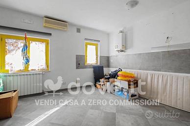 Appartamento di 60 m² con 1 locale e posto auto a 