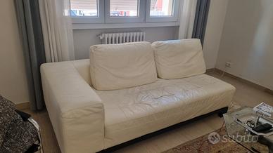 2 divani in pelle 