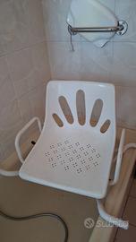 Sedia girevole per vasca da bagno